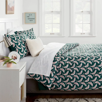 Microfiber Reversible Banana Print Comforter Dark Green - Room Essentials™ 3 Microfiber Reversible Banana Print Comforter Dark Green - Room Essentials™