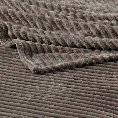 Ribbed Plush Bed Blanket - Room Essentials 4 Ribbed Plush Bed Blanket - Room Essentials - Image 2